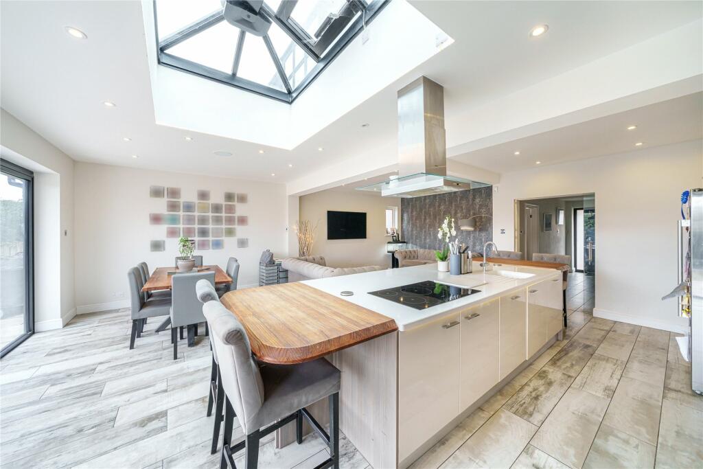 Additional property image - Wood Lodge Lane, West Wickham