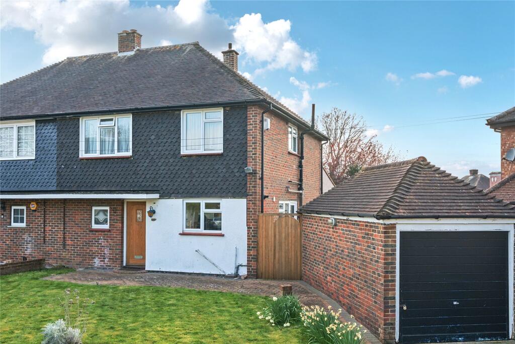 Main image of property: Lorne Gardens, Shirley