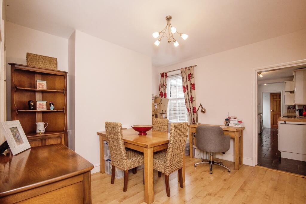 2 bedroom house for sale in Lansdowne Road, Worcester, Worcestershire, WR1