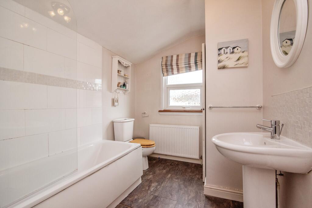 2 bedroom house for sale in Lansdowne Road, Worcester, Worcestershire, WR1