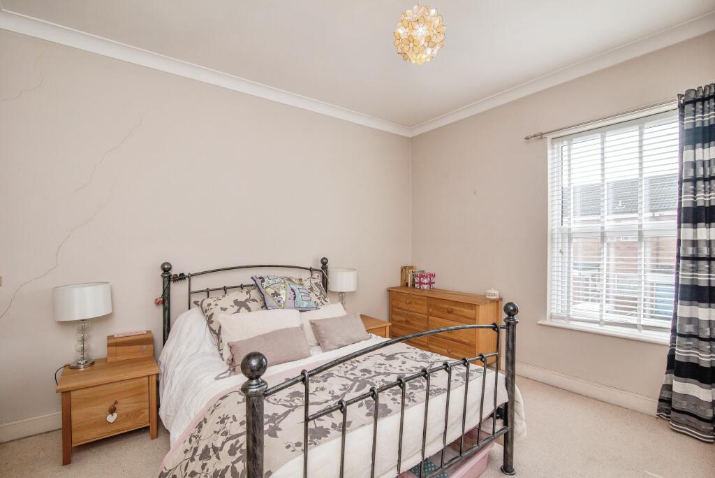 2 bedroom house for sale in Lansdowne Road, Worcester, Worcestershire, WR1