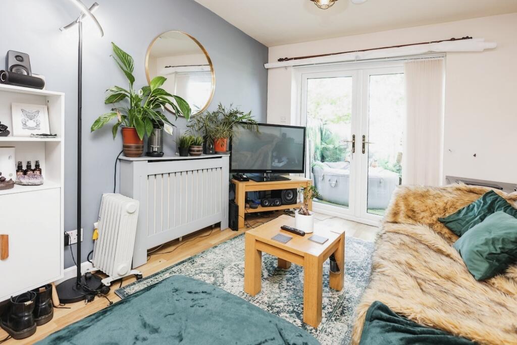 1 bedroom terraced house for sale in Bicton Avenue, St Peters