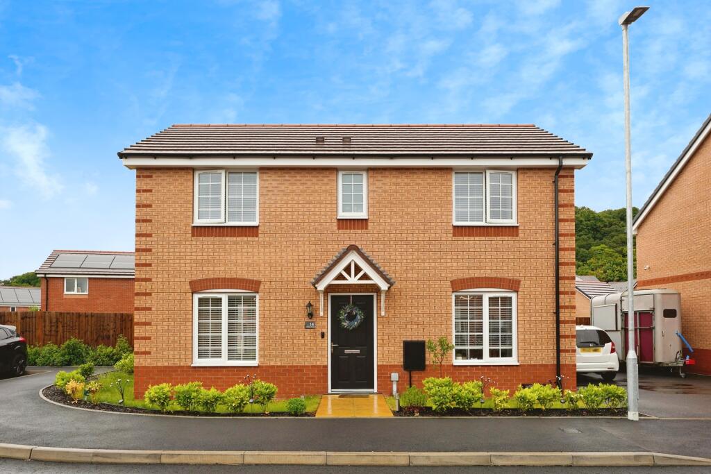 Main image of property: Massey Drive, Worcester, Worcestershire, WR5