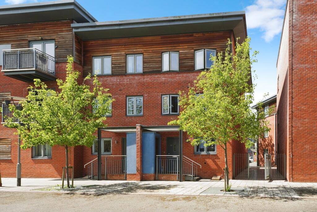 Main image of property: Bevington Court, Layland Walk, Worcester, Worcestershire, WR5