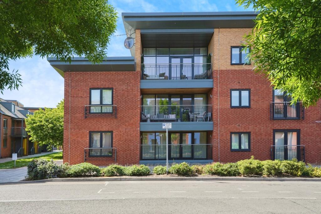 Main image of property: Crossley Road, Worcester, Worcestershire, WR5