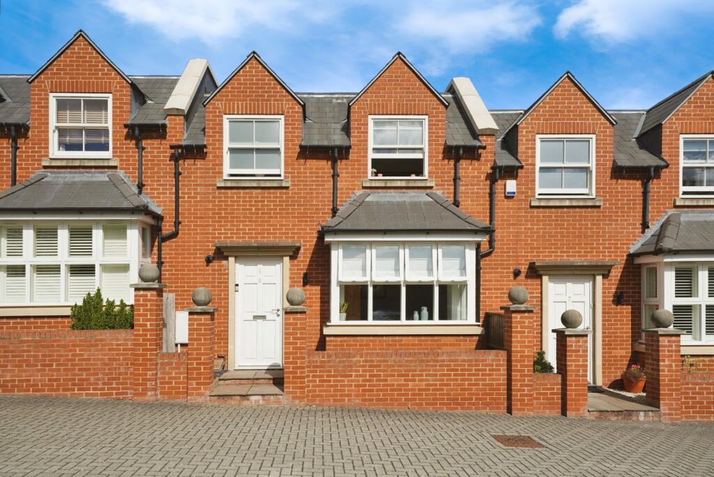 Main image of property: Burlingham Square, Worcester, Worcestershire, WR5