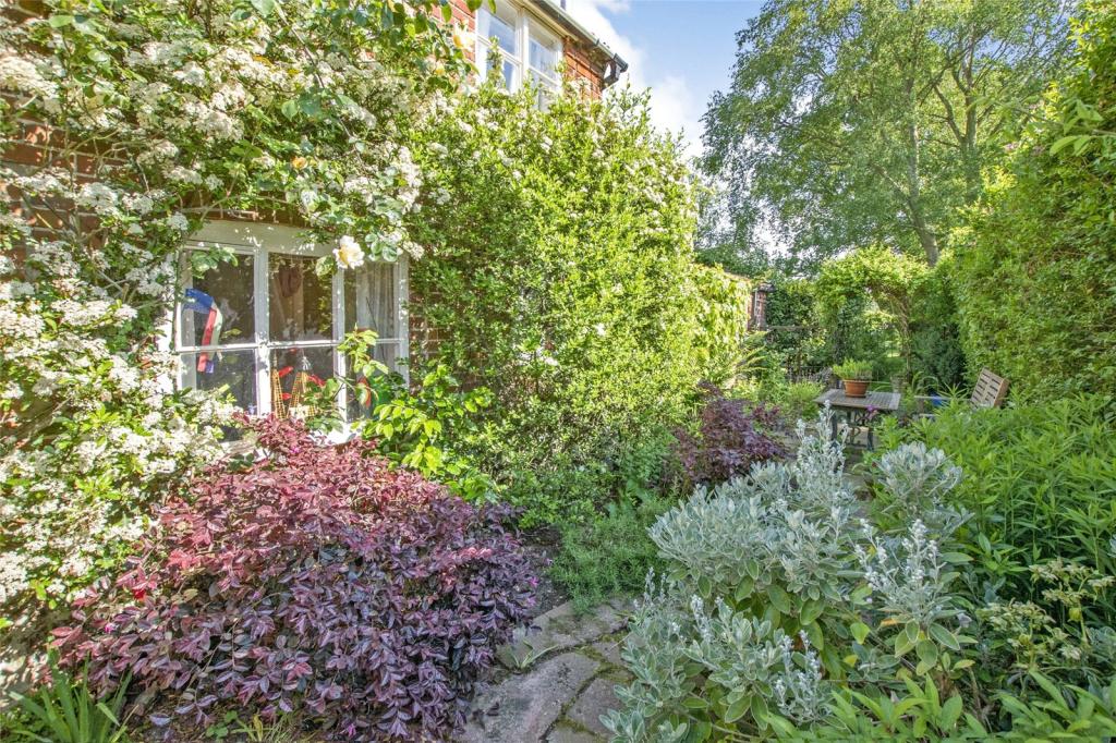 5 bedroom semidetached house for sale in School Road, Ludham, Great Yarmouth, Norfolk, NR29