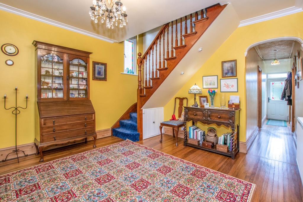 4 bedroom detached house for sale in Horning Road West, Hoveton