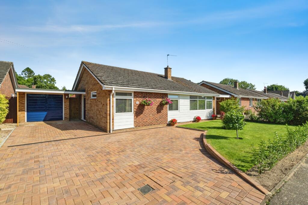 Main image of property: Two Saints Close, Hoveton, Norwich, NR12