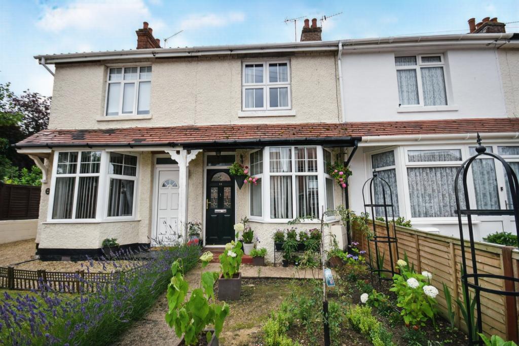 3 bedroom terraced house for sale in Tunstead Road, Hoveton, Norwich