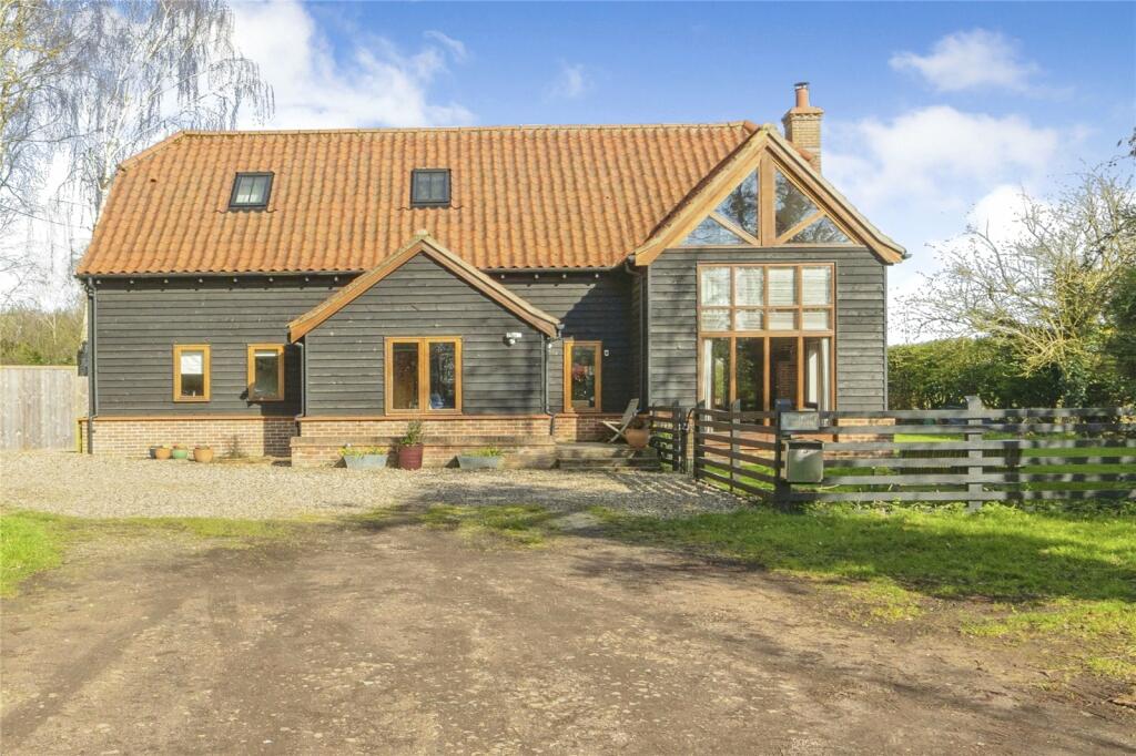 Main image of property: The Stalland, Deopham, Wymondham, Norfolk, NR18