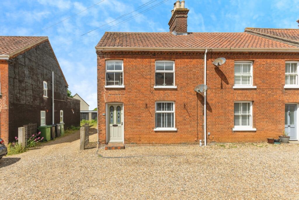 Main image of property: Queen Street, Wymondham, Norfolk, NR18