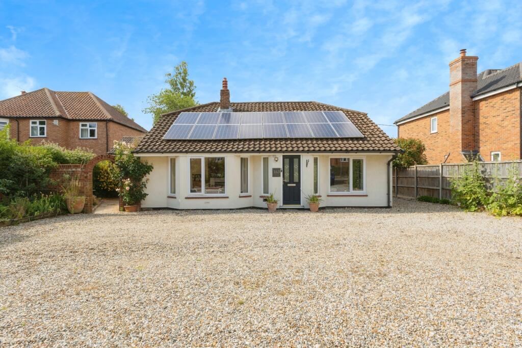 Main image of property: Norwich Road, WYMONDHAM, Norfolk, NR18