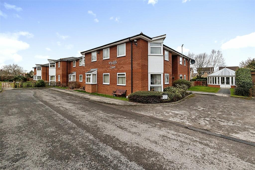 1 bedroom flat for sale in Wycliffe Court, Yarm, Durham, TS15
