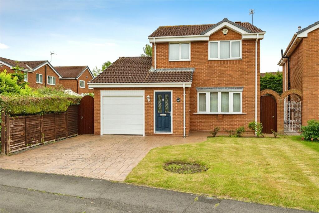 3 bedroom detached house for sale in Davenport Road, Yarm, Durham, TS15