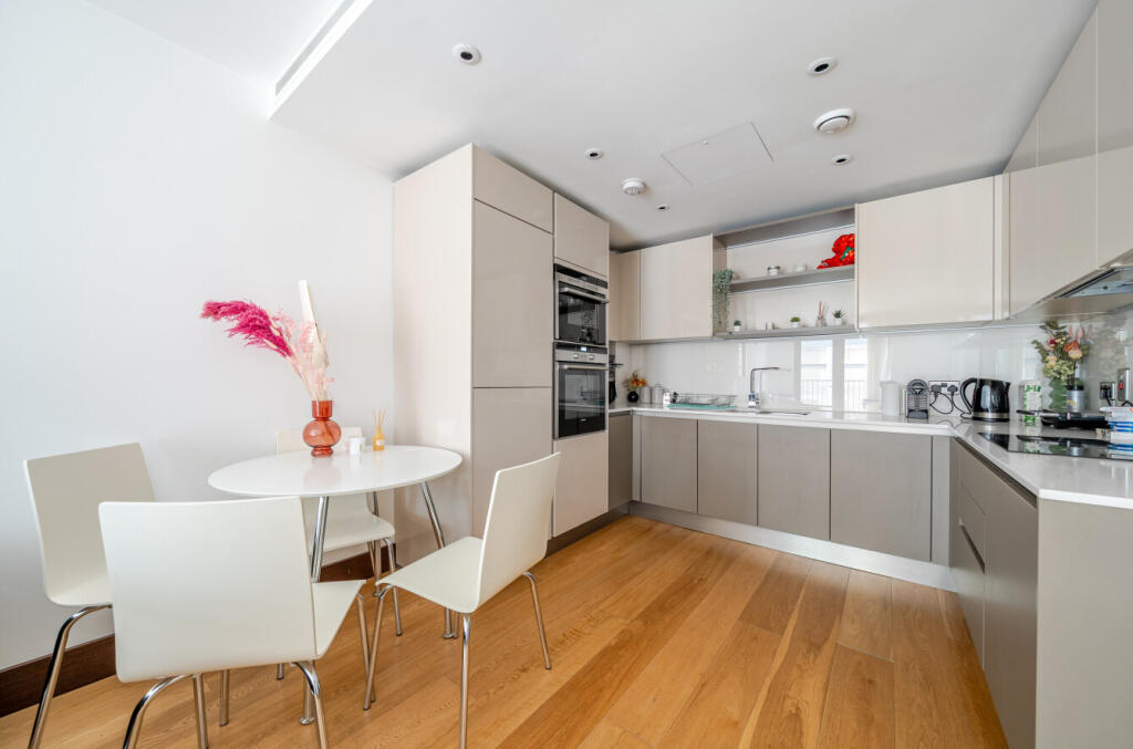 Main image of property: Fetter Lane, London