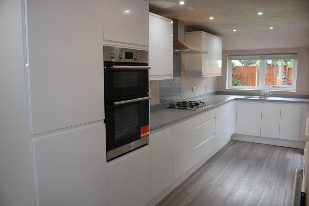 Main image of property: Crondall Grove, L15