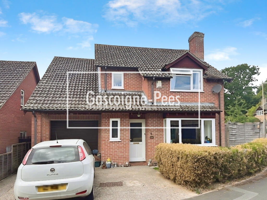 Main image of property: Tadley, RG26