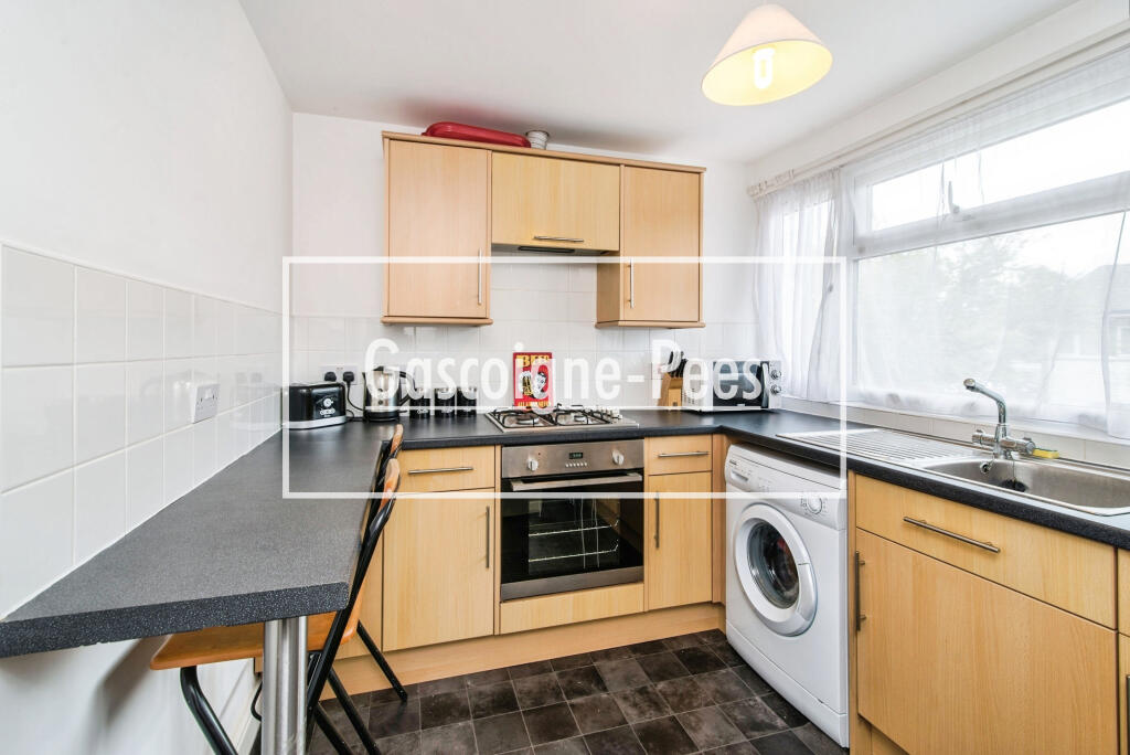 Main image of property: Basingstoke, RG21