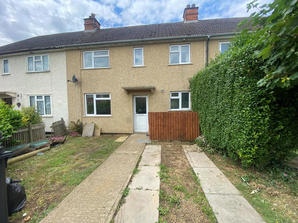3 bedroom house for rent in Auckland road, Biggleswade, SG18