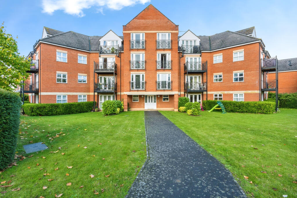 Main image of property: 9 Palgrave Road, Bedford, MK42