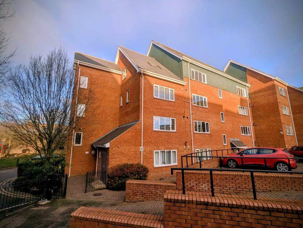 Main image of property: Heron Quay, Bedford, MK40