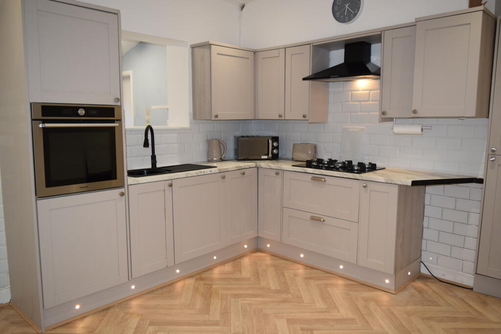 Main image of property: Pink Place, BB2