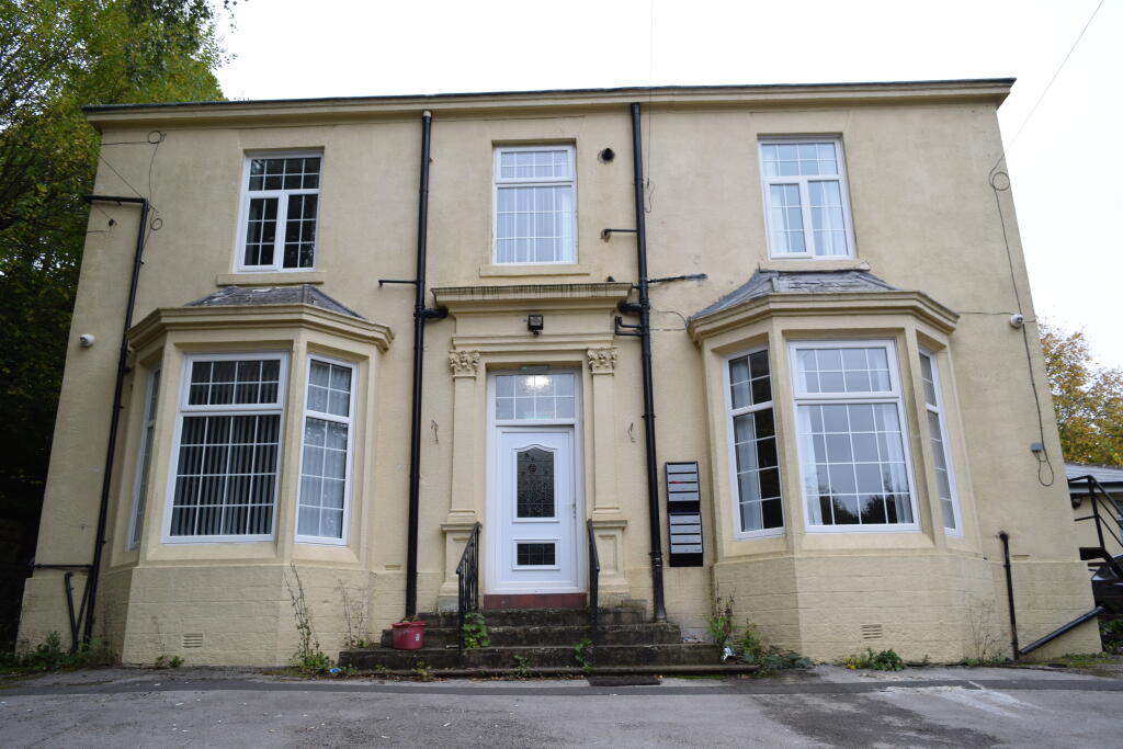 Main image of property: Flat 2, East Park Rd, BB1 8AT