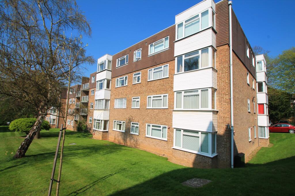 Main image of property: Kingsmere, Preston Park, BN1 6UX