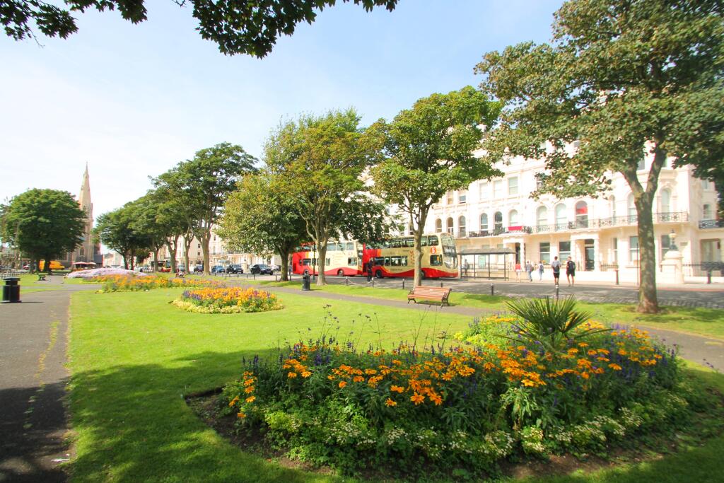 Main image of property: Palmeira Square, Hove, BN3 1FA