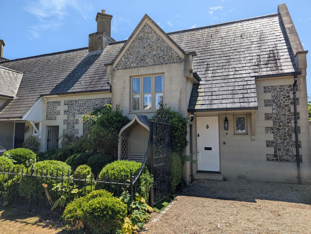 Main image of property: Oving