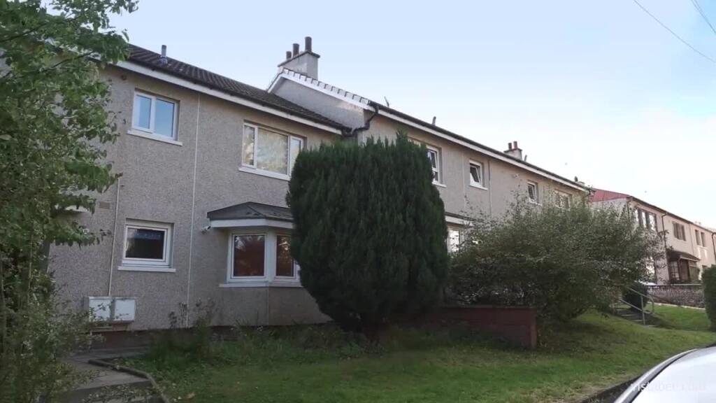 Main image of property: 0/2 33 Brownhill Road, Glasgow, G43 2AD