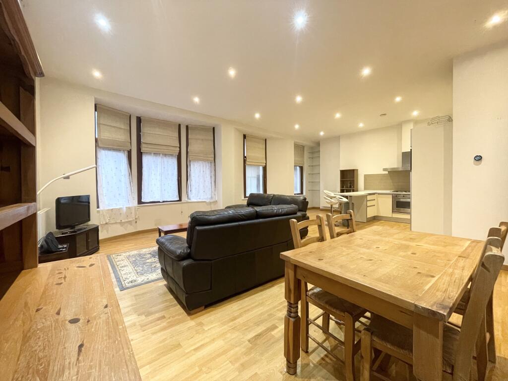 Main image of property: 74 York Street, Glasgow, G2 8JX