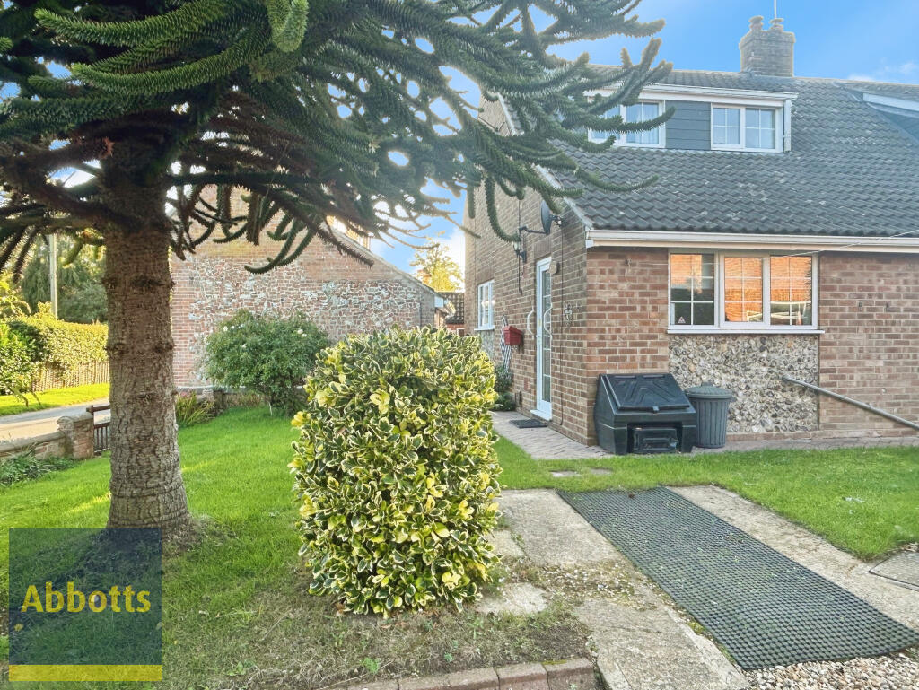 Main image of property: The Street, Kettlestone