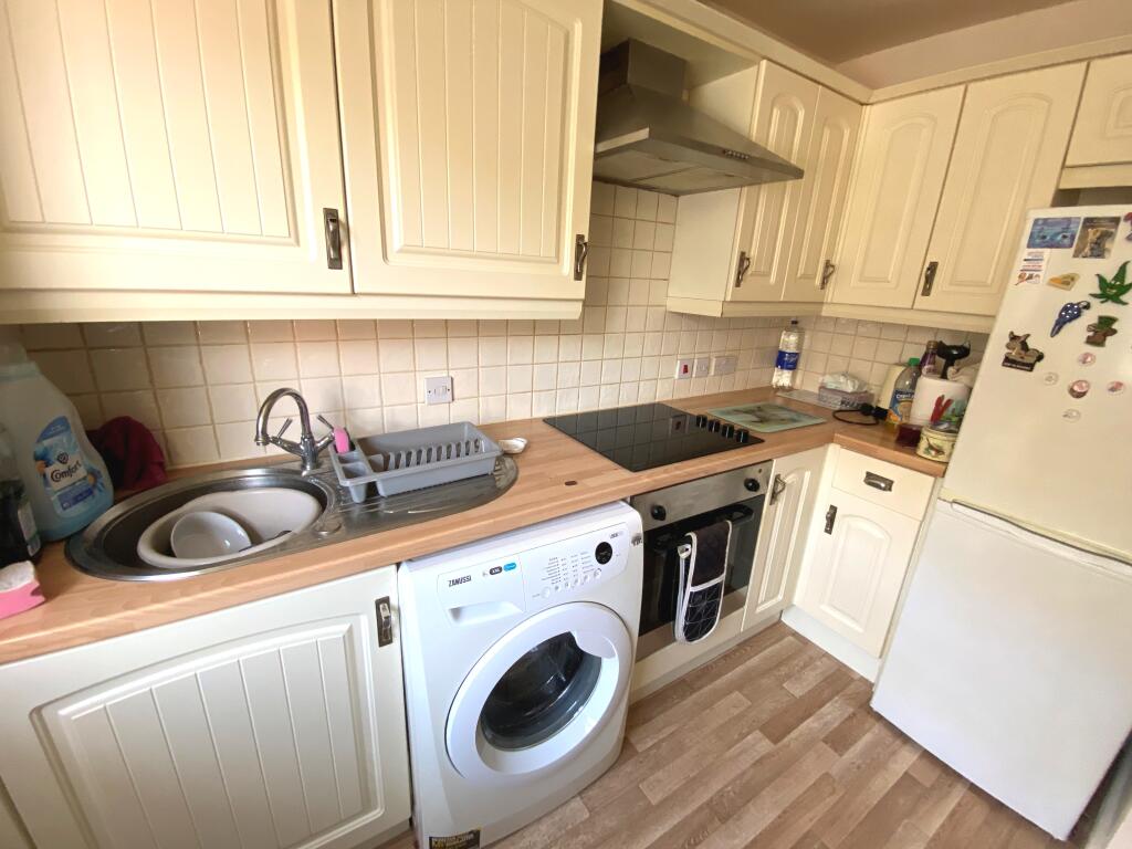 Main image of property: Avenue Road - Hunstanton