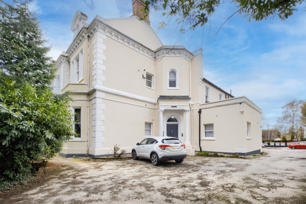 2 bedroom apartment for rent in Kenilworth Road, Leamington Spa, CV32