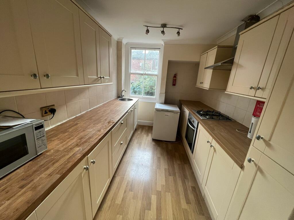 Additional property image - Clarendon Avenue, Leamington Spa, CV32 4RZ
