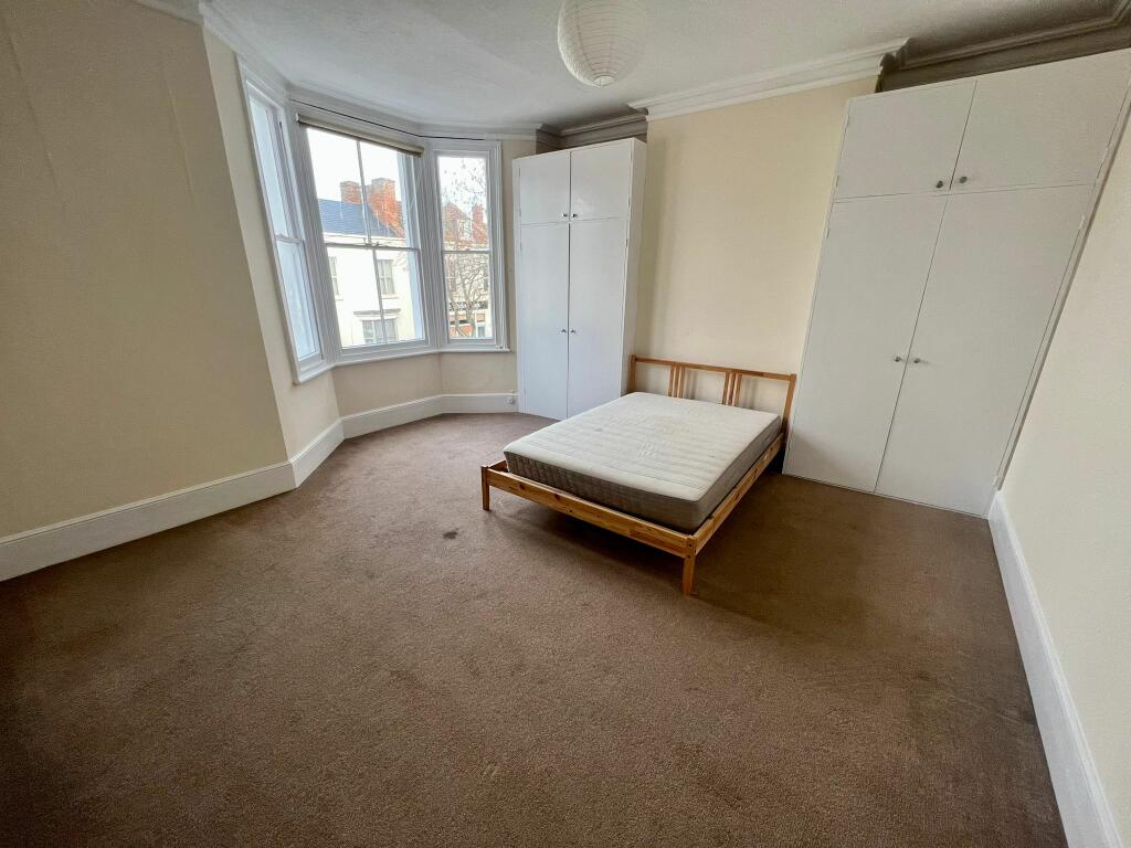 Additional property image - Clarendon Avenue, Leamington Spa, CV32 4RZ