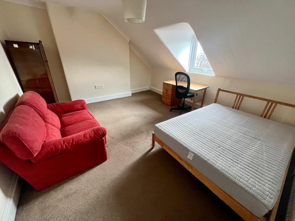 Additional property image - Clarendon Avenue, Leamington Spa, CV32 4RZ