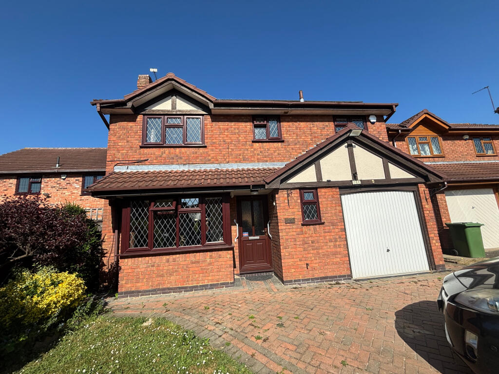 Main image of property: Lindisfarne Road, Syston, Leicester,LE7 1QJ