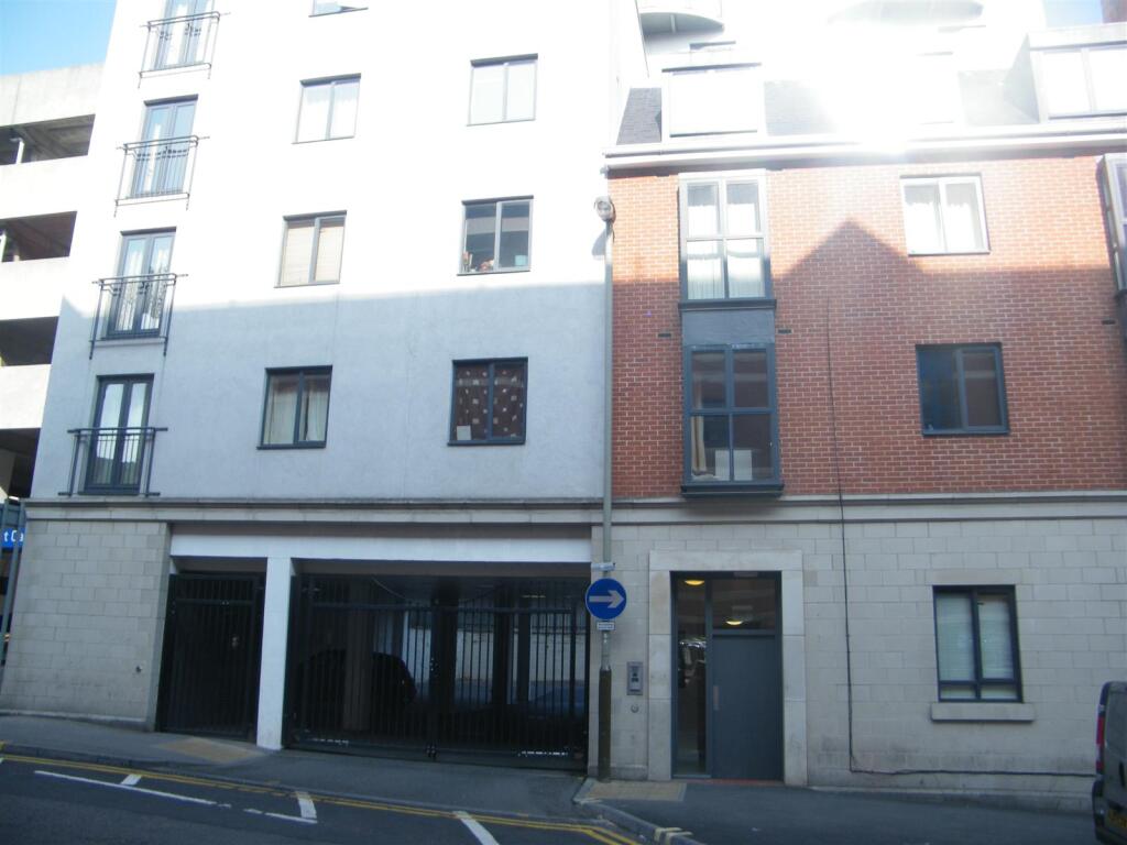 Main image of property: Eastgate Apartments, Leicester, LE1 6NB