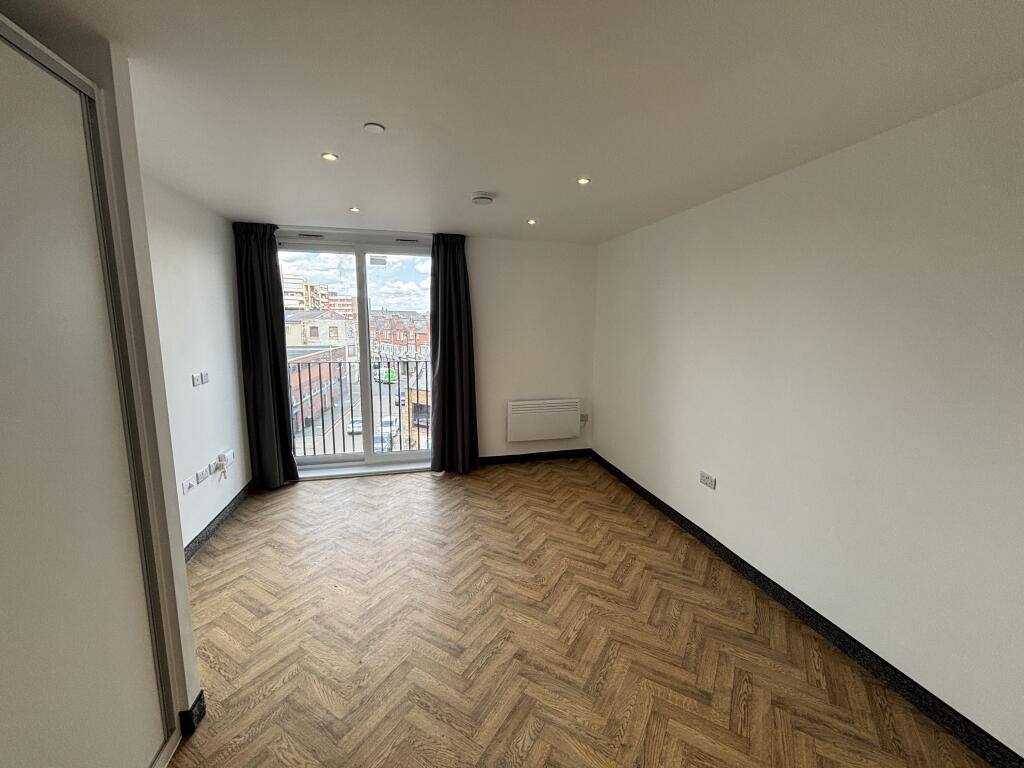 Main image of property: Fkeet Court, Byron Street, Leicester, LE1 3BJ