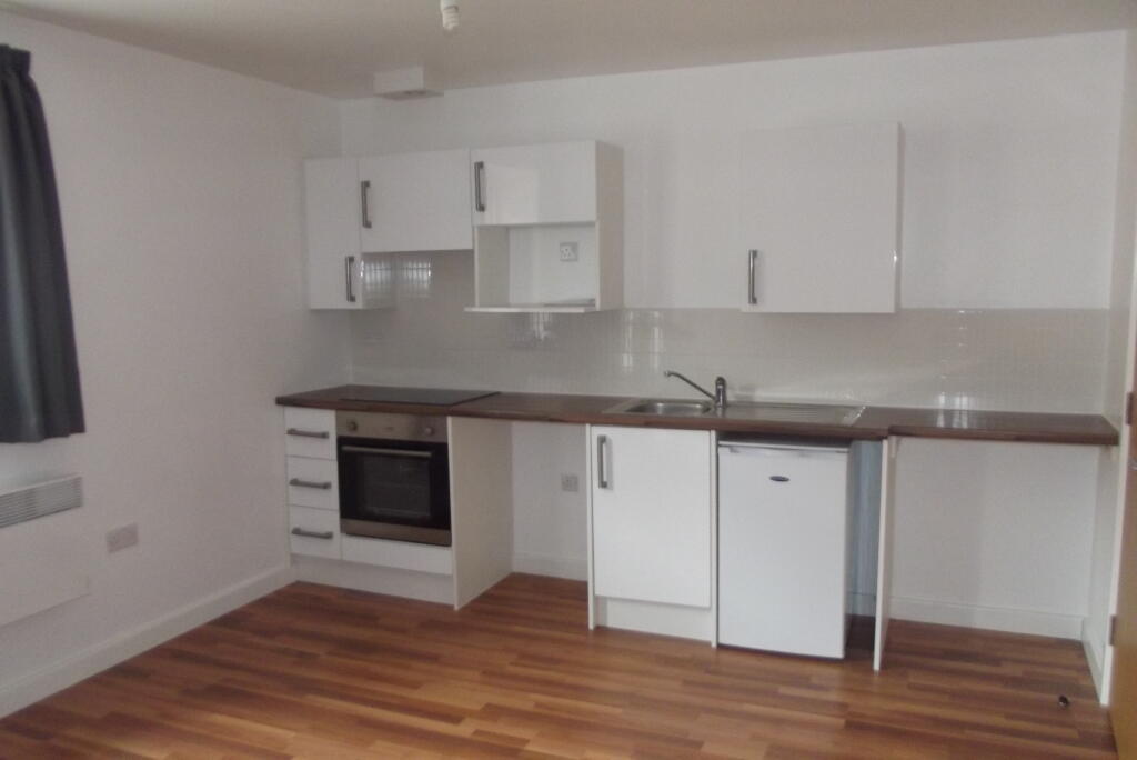 Main image of property: Clyde Court, Leicester, LE1 2AU
