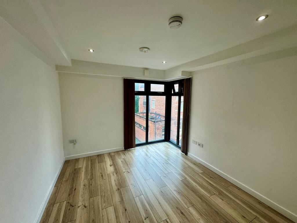 Main image of property: Queen Street, Leicester, LE1 1QW