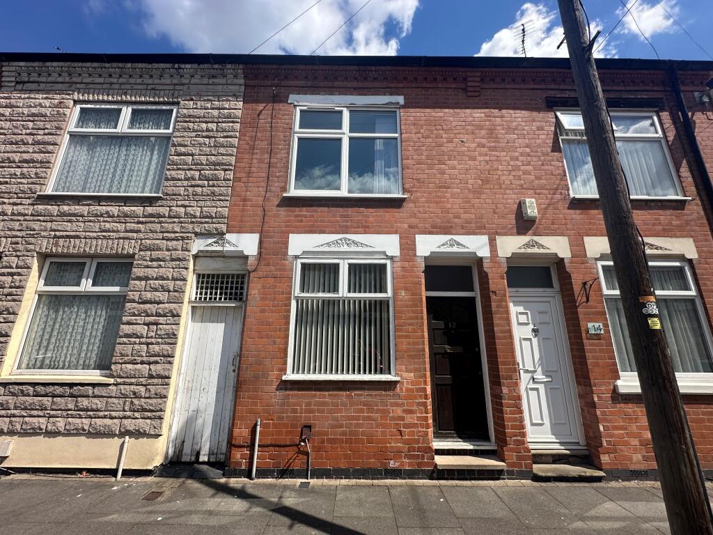 Main image of property: Central Road, Leicester LE3 5EH