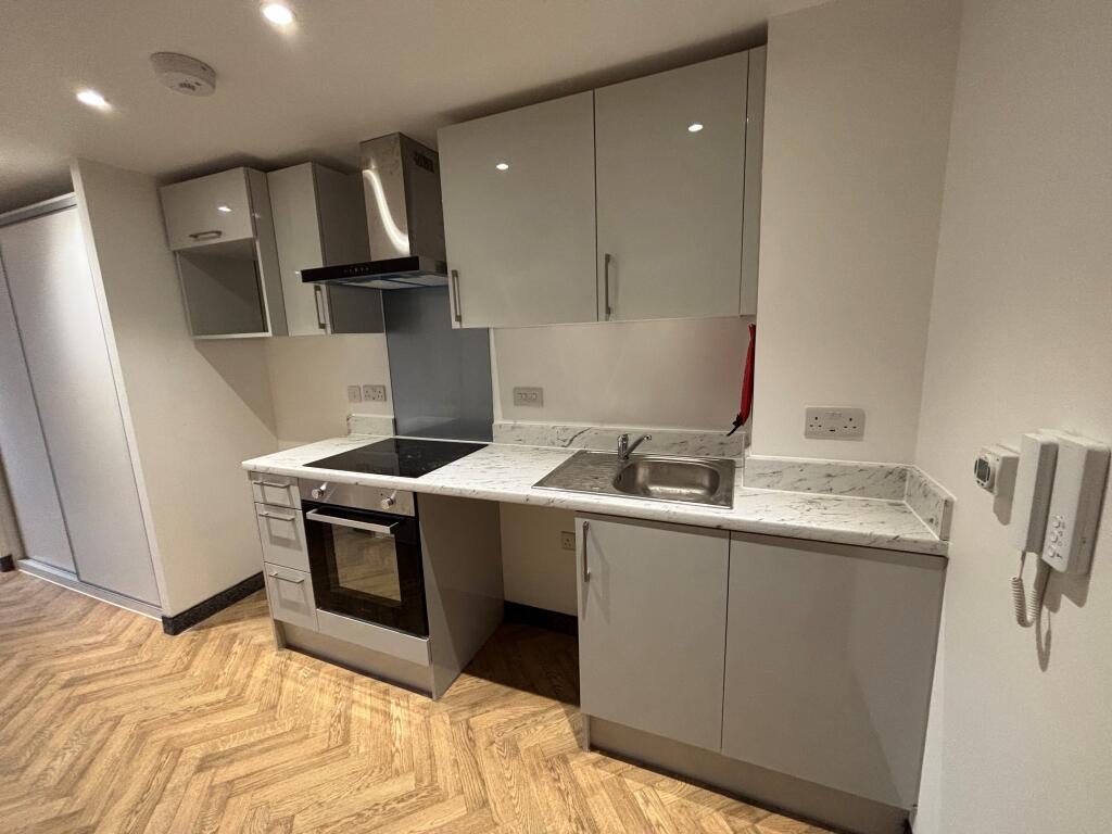 Main image of property: Fleet Court, 10 Byron Street, LE1 3BA