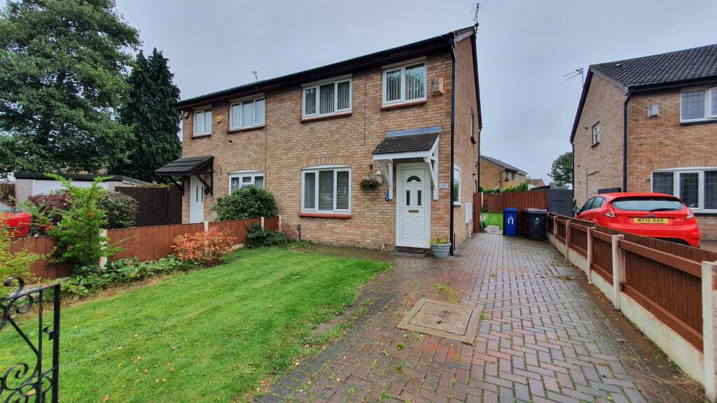 Main image of property: Kelso Close, Kirkby, L33 1EN