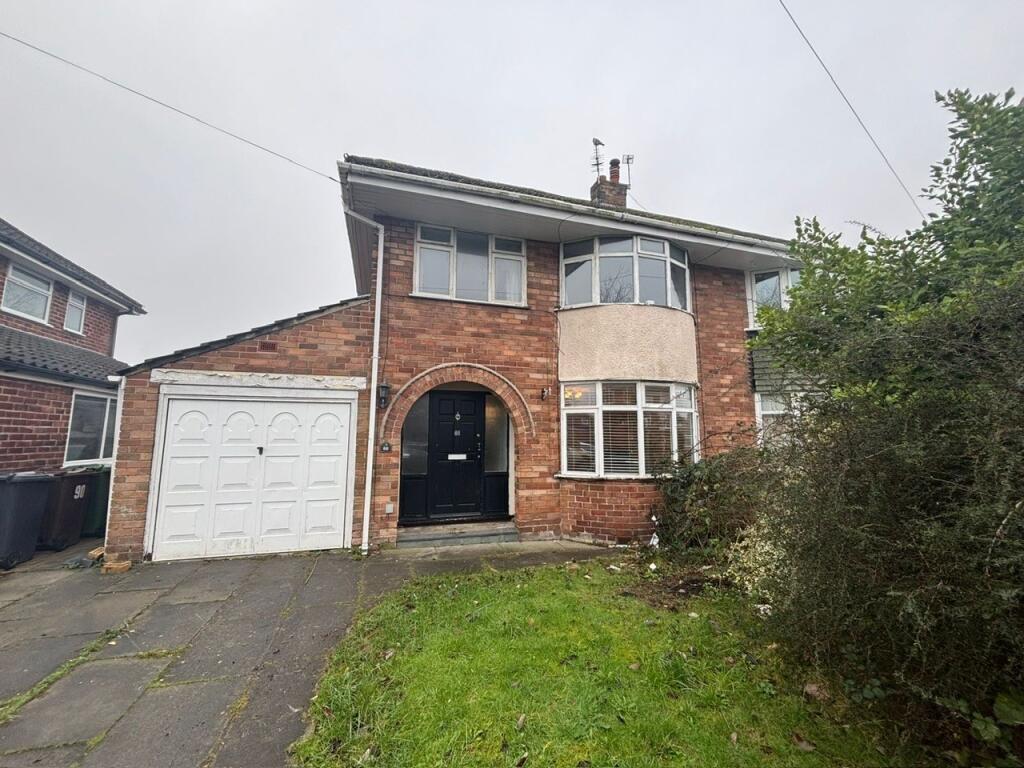 Main image of property: Moss Lane, Maghull, L31 9AQ