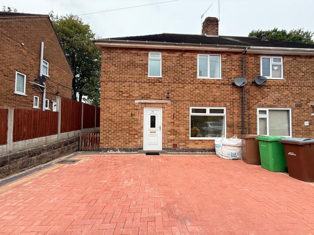 Main image of property: Fernwood Crescent, Wollaton, NG8 2GD