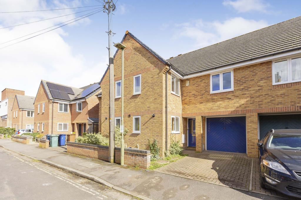 Main image of property: RIVERSIDE ROAD